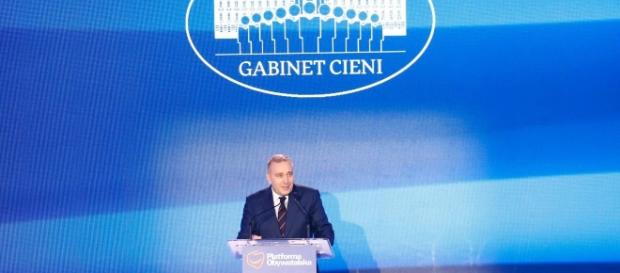Platforma Obywatelska pod kierownictwem Grzegorza Schetyny ma niskei poparcie w sondażach. Platforma Obywatelska pod kierownictwem Grzegorza Schetyny ma niskei poparcie w sondażach.