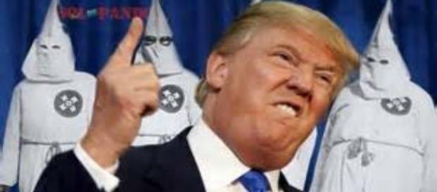 Donald Trump se distingue por racista Donald Trump se distingue por racista