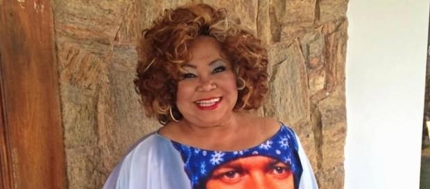 Cantora Alcione é fã e amiga de Axl Rose Cantora Alcione é fã e amiga de Axl Rose