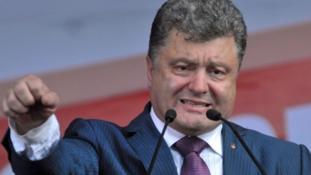 Il presidente ucraino Petro Poroshenko si dice 'convinto che Trump non riconoscer&agrave; una Crimea russa'