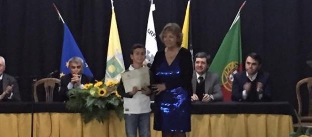 Entrega de prémios de mérito escolar Entrega de prémios de mérito escolar