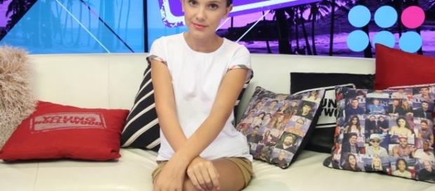 Millie Bobby Brown ist in Spanien geboren, hat die britische Staatsbürgerschaft und lebt in L.A. Millie Bobby Brown ist in Spanien geboren, hat die britische Staatsbürgerschaft und lebt in L.A.