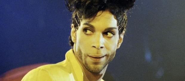 Musicians Battle YouTube for Revenue as Prince Videos Disappear - newsweek.com Musicians Battle YouTube for Revenue as Prince Videos Disappear - newsweek.com