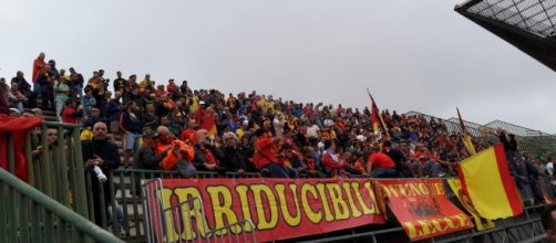 I tifosi del Lecce nella trasferta di Melfi.