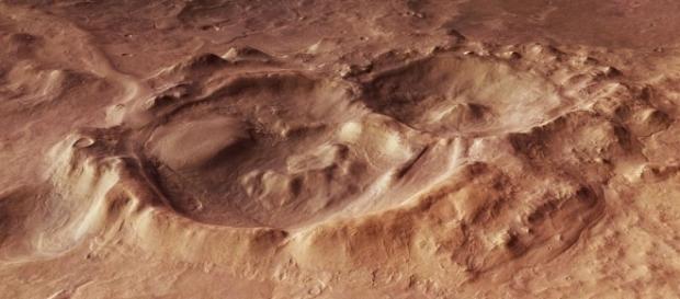A região de Hellas Planitia pode reunir condições favoráveis para a existência de vida em Marte A região de Hellas Planitia pode reunir condições favoráveis para a existência de vida em Marte