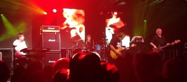 Bernie Marsden of Whitesnake stole the show photo own work Bernie Marsden of Whitesnake stole the show photo own work