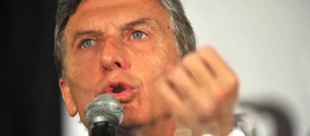 Con màs ajuste Macri impondría nueva devaluación del 50% Con màs ajuste Macri impondría nueva devaluación del 50%