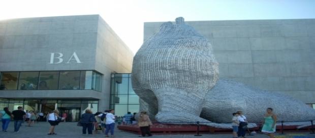 Entrada del Museo MAR, lugar donde se desarrollará el ciclo Entrada del Museo MAR, lugar donde se desarrollará el ciclo