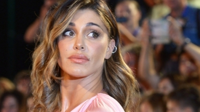 Gossip: Belen Rodriguez destabilizzata dalla dichiarazione d'amore di Stefano?