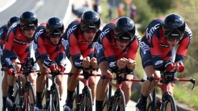 Il Team BMC impegnato in una cronosquadre