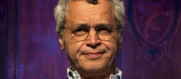 Enrico Mentana ospite di Maurizio Costanzo Enrico Mentana ospite di Maurizio Costanzo