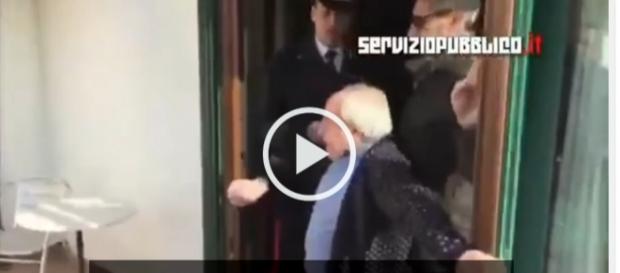Państwo bezwzględnie dokonało zamachu na własność prywatną. Państwo bezwzględnie dokonało zamachu na własność prywatną.