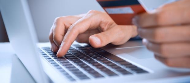 Por las fiestas, ofrecen descuentos de hasta un 50% en compras por ... - com.ar Por las fiestas, ofrecen descuentos de hasta un 50% en compras por ... - com.ar
