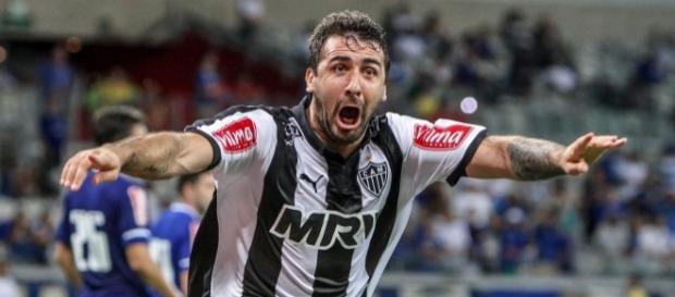 Pratto é uma das prioridades de Jorge Sampaoli Pratto é uma das prioridades de Jorge Sampaoli