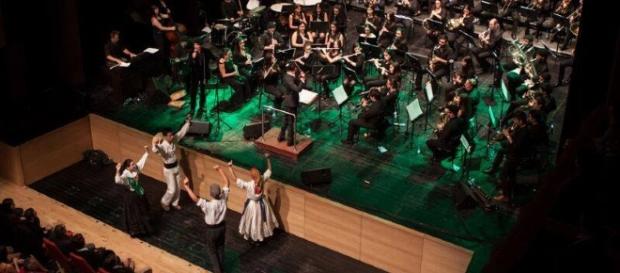 Vitorino & Banda de Antas em concerto na Póvoa de Varzim. Vitorino & Banda de Antas em concerto na Póvoa de Varzim.