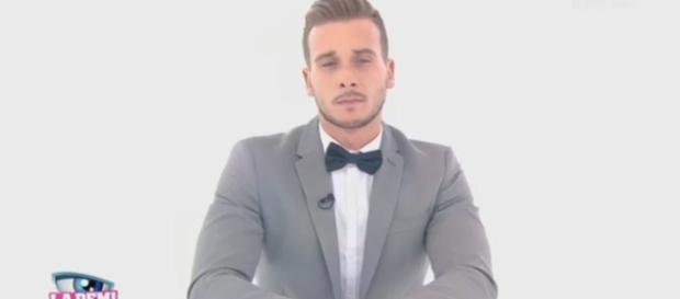 #SS10 #SecretStory - Après sa victoire, découvrez le gros mensonge de Julien ! #SS10 #SecretStory - Après sa victoire, découvrez le gros mensonge de Julien !