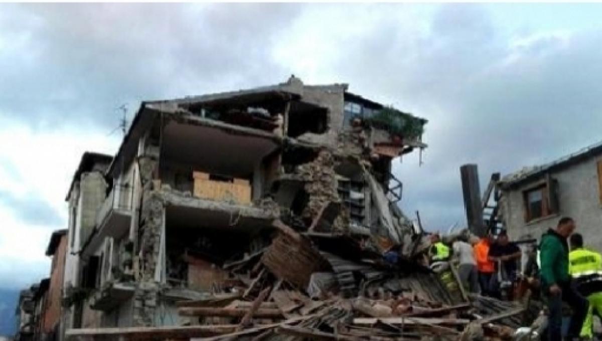 Terremoto Centro Italia Nuova Fortissima Scossa Il 3 Novembre 2016 Magnitudo 4 8