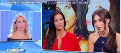 Barbara D'Urso Antonella Mosetti | Lite Pomeriggio 5 | VIDEO ... - giornalettismo.com