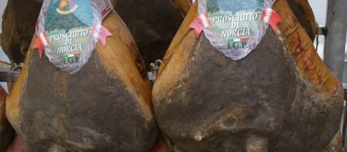 I produttori del prosciutto di Norcia sperano in una campagna di solidarietà per salvare le loro aziende