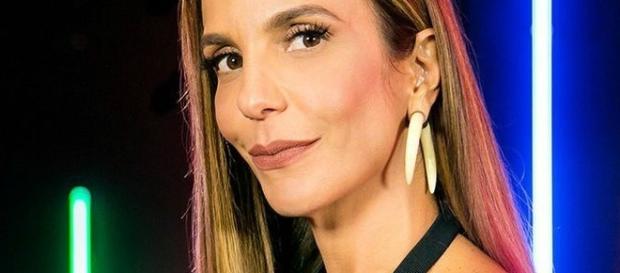 A cantora Ivete Sangalo está revoltada com a emissora Record A cantora Ivete Sangalo está revoltada com a emissora Record