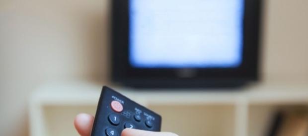 Guida Tv, stasera in televisione 2/11/2016 Guida Tv, stasera in televisione 2/11/2016