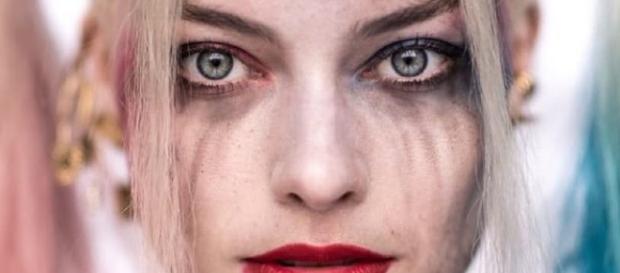 Harley Quinn foto por Clay Enos Harley Quinn foto por Clay Enos