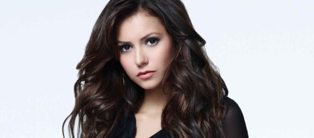 L'attrice di origini bulgare Nina Dobrev L'attrice di origini bulgare Nina Dobrev