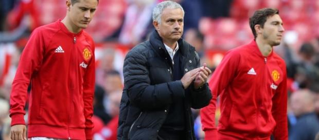 Opponent analysis: What has gone wrong at Manchester United ... - rousingthekop.com Opponent analysis: What has gone wrong at Manchester United ... - rousingthekop.com