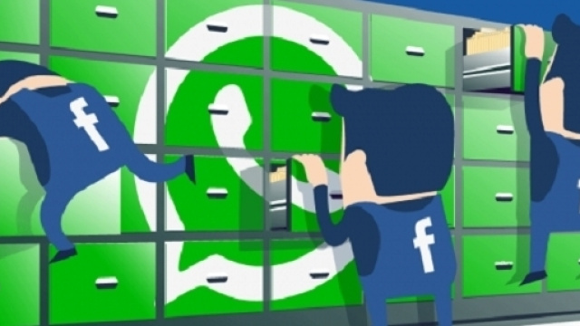 WhatsApp subisce l'influenza di Facebook