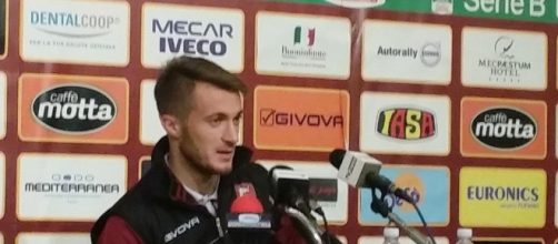 L'attaccante granata Alfredo Donnarumma