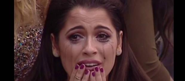 Alessia Macari ha parlato dell'assenza del padre Alessia Macari ha parlato dell'assenza del padre