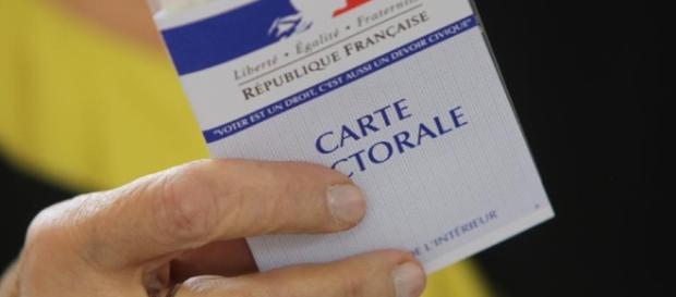 Ne jetez pas vos carte électorales, elles pourraient servir ... - nicematin.com Ne jetez pas vos carte électorales, elles pourraient servir ... - nicematin.com