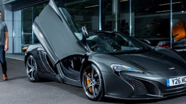 McLaren 650S Spider (2016) long-term test review by CAR Magazine - carmagazine.co.uk