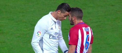 Cristiano Ronaldo e Koke testa a testa.