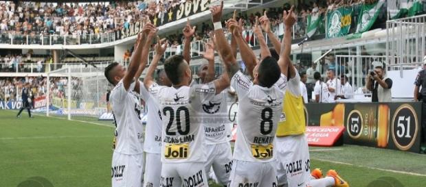 Apesar do título distante, Santos está classificado para a Libertadores de 2017 Apesar do título distante, Santos está classificado para a Libertadores de 2017