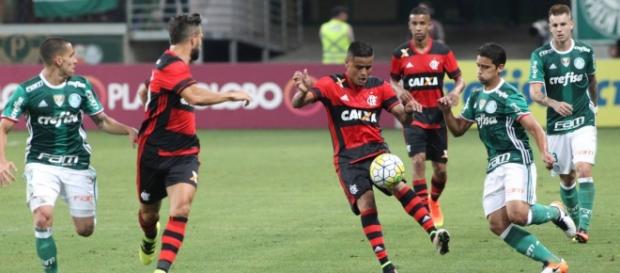 Flamengo empata e não pode mais alcançar o Palmeiras na luta pelo título Brasileiro Flamengo empata e não pode mais alcançar o Palmeiras na luta pelo título Brasileiro