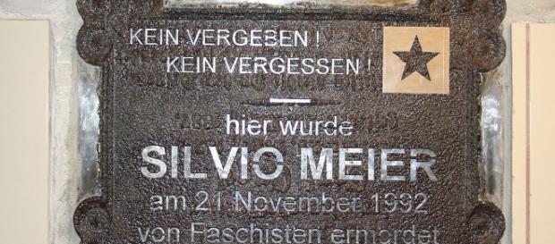 Gedenktafel für Silvio Meier in Berlin Gedenktafel für Silvio Meier in Berlin