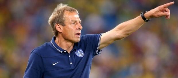 O técnico foi demitido após duas derrotas nas Eliminatórias da Concacaf O técnico foi demitido após duas derrotas nas Eliminatórias da Concacaf