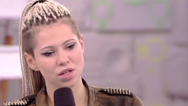 Elisa Vismara entra nella scuola di Amici 16