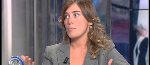 Ministra Elena Boschi a porta a porta