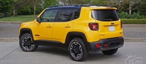 The 2016 Jeep Renegade Trailhawk will really surprise you | Car ... - auto123.com