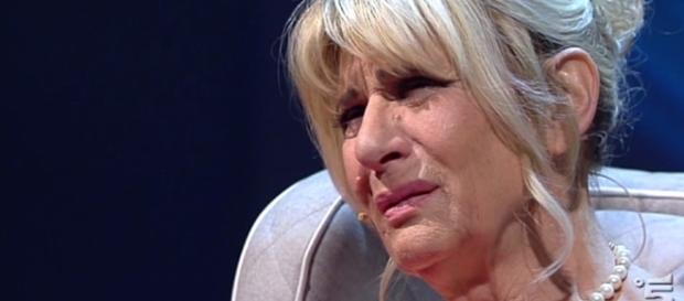 Uomini e Donne Tina contro Gemma Uomini e Donne Tina contro Gemma