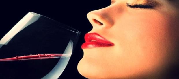 Vinho pode aumentar o desejo sexual Vinho pode aumentar o desejo sexual