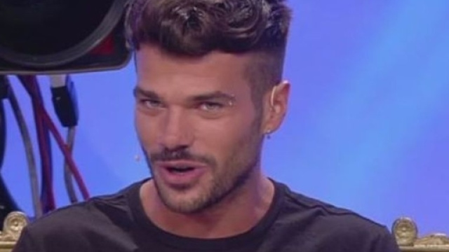 Uomini e donne, la scelta di Claudio Sona