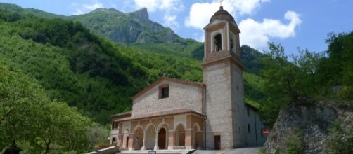 Il Santuario della Madonna dell'Ambro a Montefortino (FM)
