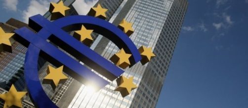 L'Euro-zona si riscopre vulnerabile alle spinte politiche avverse