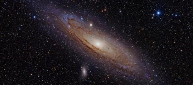 A primeira galáxia descoberta por Hubble. Imagem: Adam Evans A primeira galáxia descoberta por Hubble. Imagem: Adam Evans