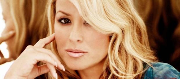 Anastacia: cicatrici sui social dopo la doppia mastectomia Anastacia: cicatrici sui social dopo la doppia mastectomia