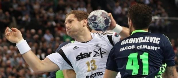 ARD und ZDF gehen Partnerschaft mit Sky ein - Künftig Handball ... - webdigital.hu ARD und ZDF gehen Partnerschaft mit Sky ein - Künftig Handball ... - webdigital.hu