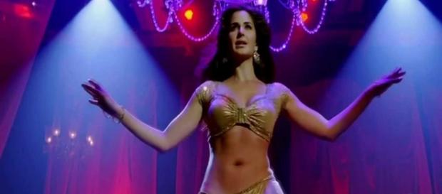 Bollywood’s richest belly dancers - onlinekhobor.com/english/lifestyle/news/230 Bollywood’s richest belly dancers - onlinekhobor.com/english/lifestyle/news/230